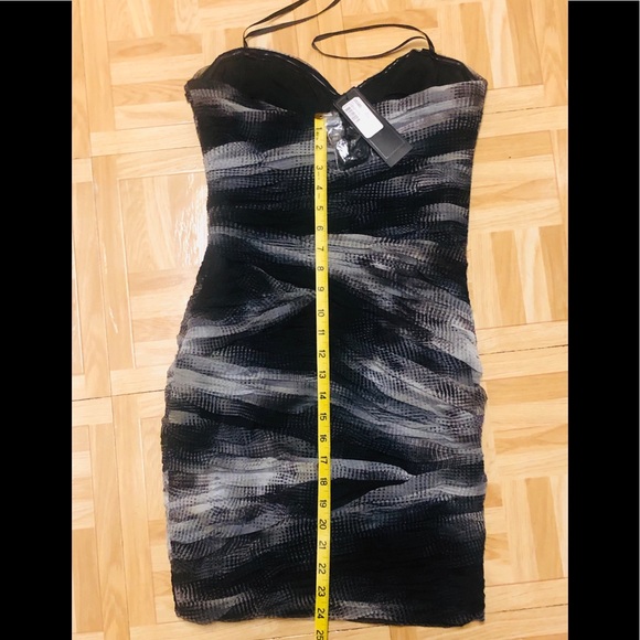BCBG strapless ruched mini dress 10 - Picture 5 of 7